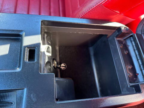 2005 Ford Mustang GT Deluxe