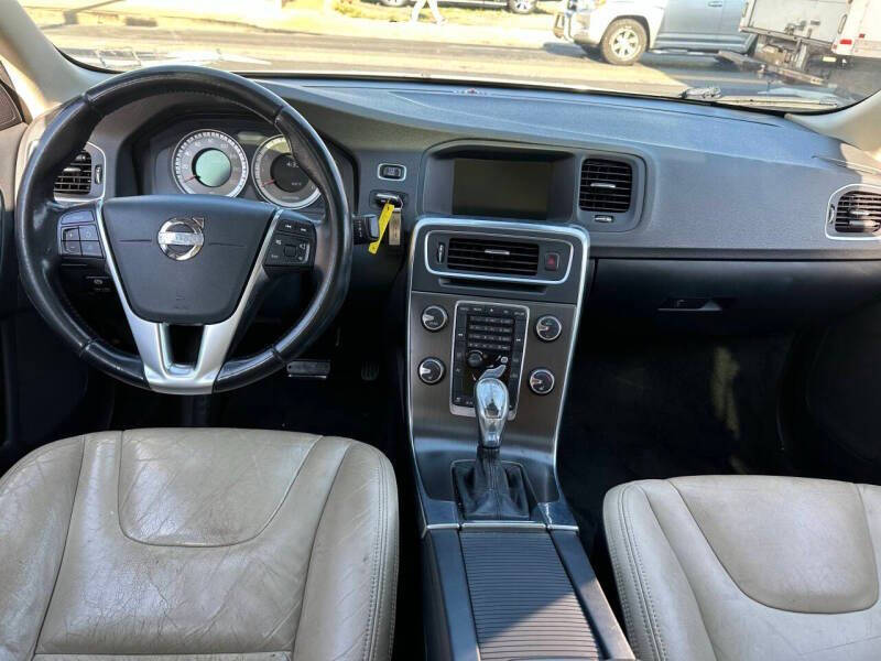 2013 Volvo S60 T5