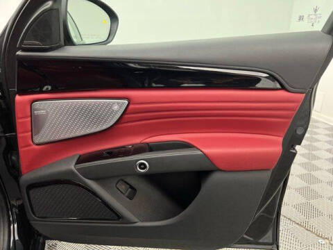 2023 Maserati Grecale Modena