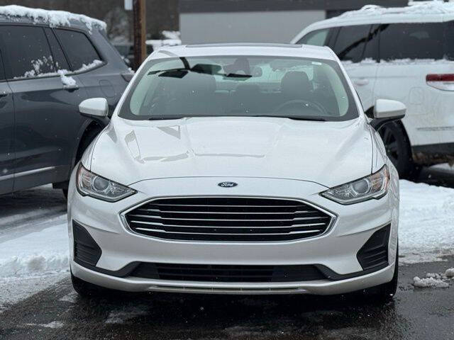 2020 Ford Fusion SE