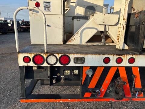 2015 Freightliner M2 106
