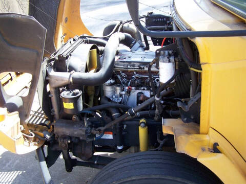 2005 Freightliner FS65 Chassis