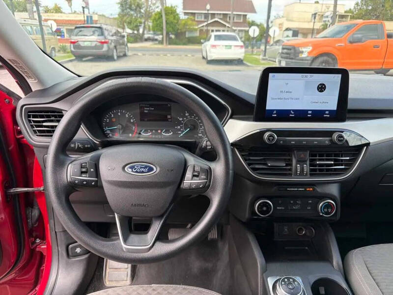 2022 Ford Escape SE