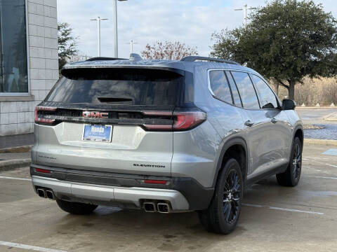 2024 GMC Acadia Elevation