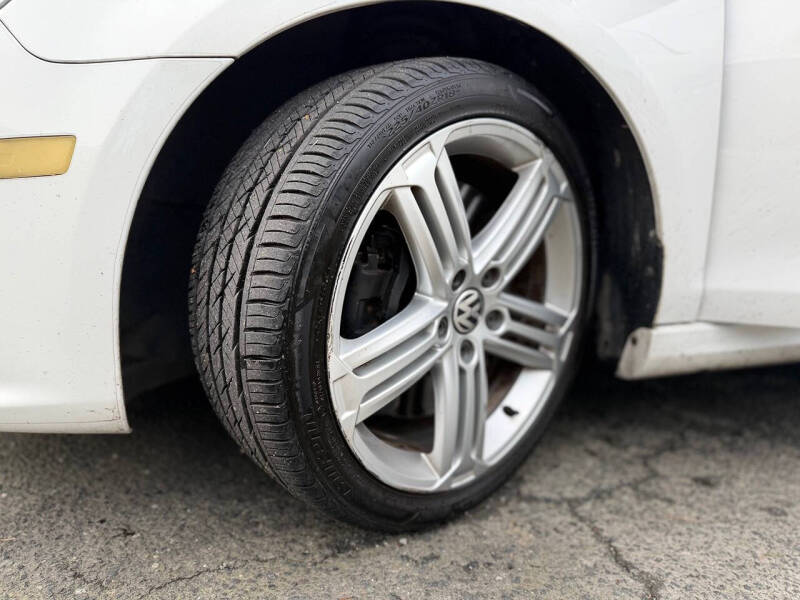 2012 Volkswagen Golf R 4Motion