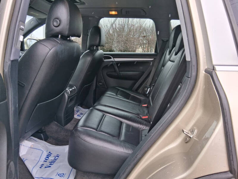 2004 Porsche Cayenne S