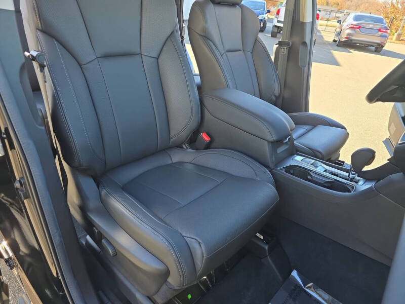 2024 Subaru Ascent Limited 8-Passenger