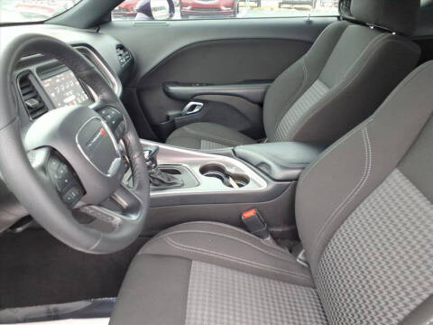 2022 Dodge Challenger SXT