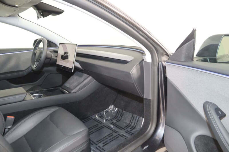 2024 Tesla Model 3 Long Range