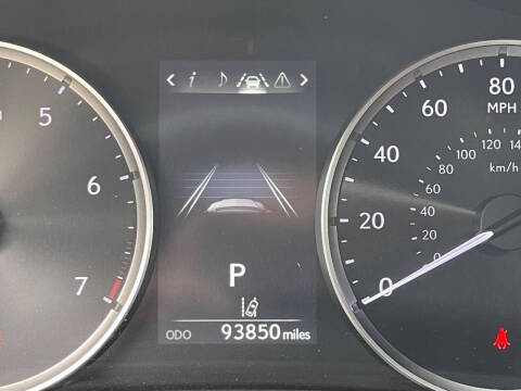 2021 Lexus IS 300