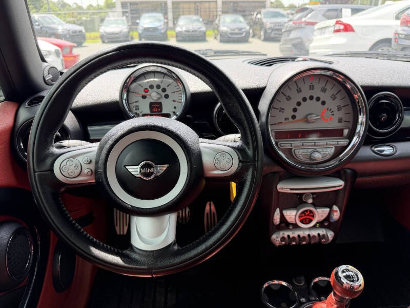 2010 MINI Cooper John Cooper Works