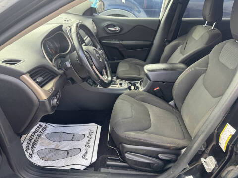 2016 Jeep Cherokee Latitude Altitude