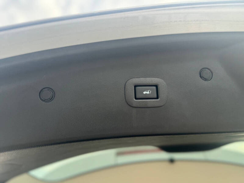 2017 Infiniti QX80 Signature Edition