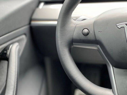 2019 Tesla Model 3 Mid Range