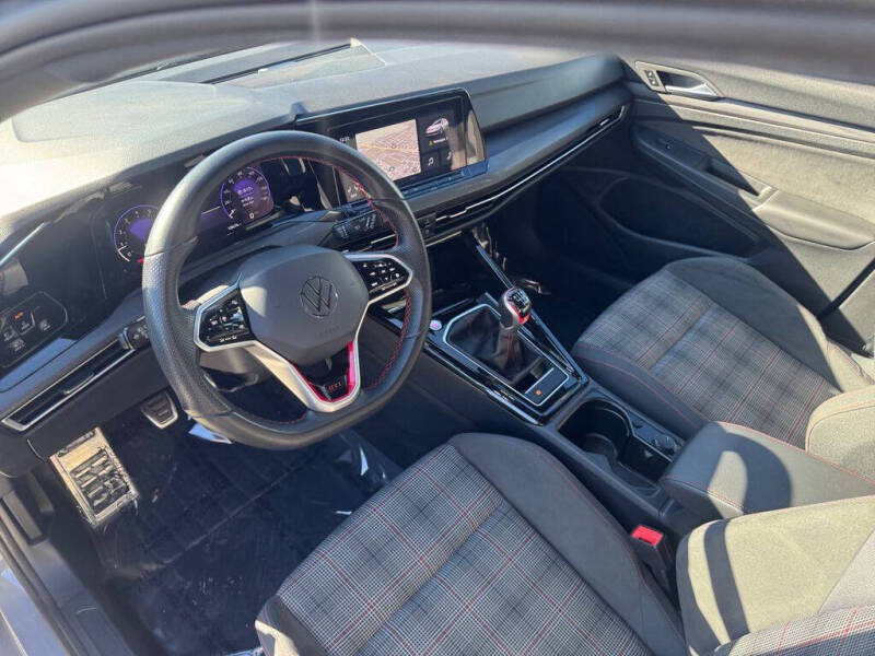 2024 Volkswagen Golf GTI 380 SE