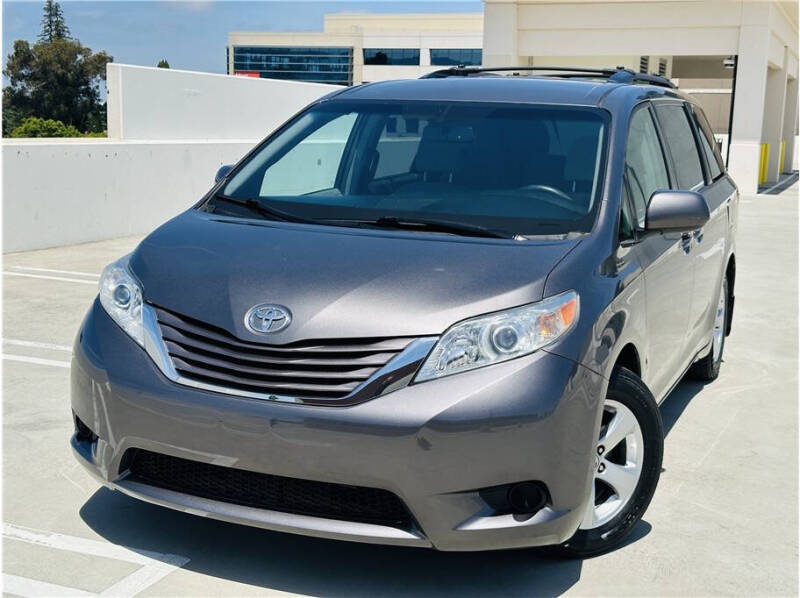 2017 Toyota Sienna