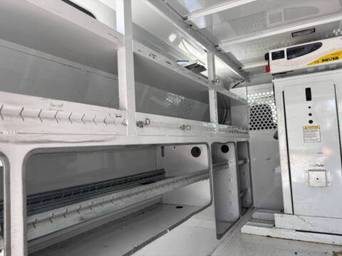 2017 Ford E350 Bucket Van