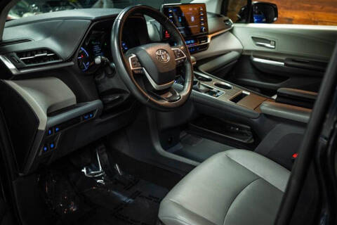 2023 Toyota Sienna XLE 7-Passenger