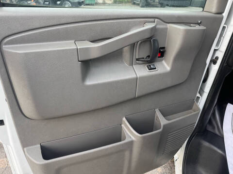 2020 Chevrolet Express 2500