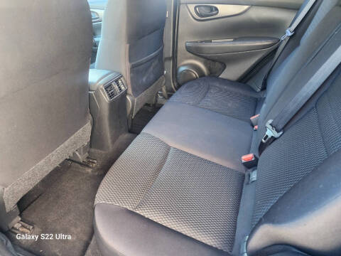 2017 Nissan Rogue Sport S