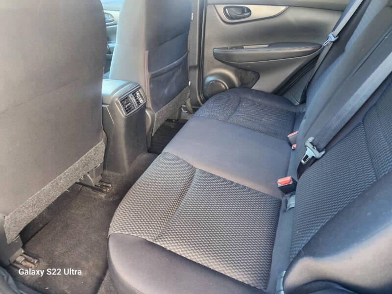 2017 Nissan Rogue Sport S