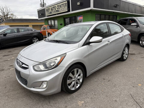 2012 Hyundai Accent GLS