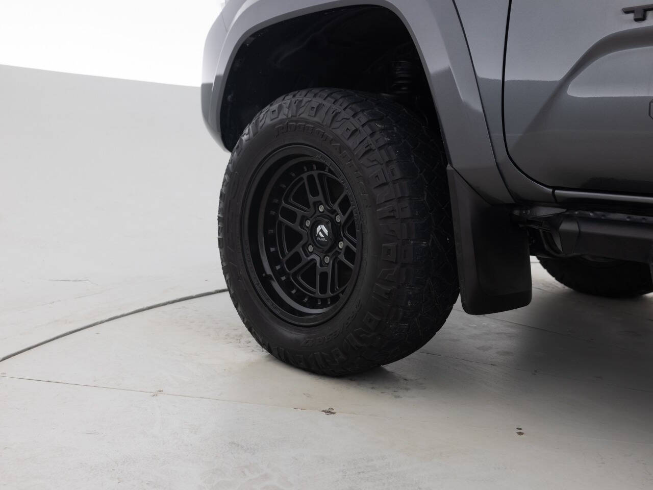 Used Car 2021 Toyota Tacoma  Sr V6 4x4 4dr Double Cab 5.0 Ft Sb For Sale Under $30,000 In Coal City, Illinois