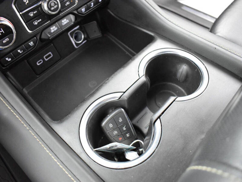 2021 GMC Yukon SLT