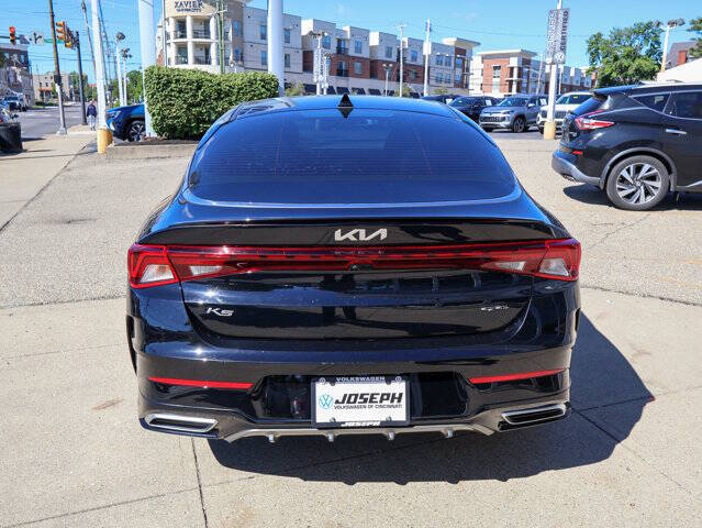 2022 Kia K5