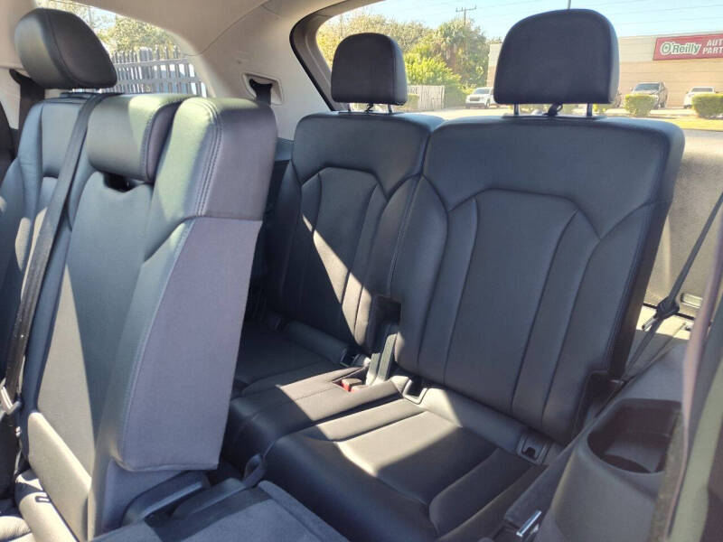 2017 Audi Q7 3.0T quattro Premium Plus