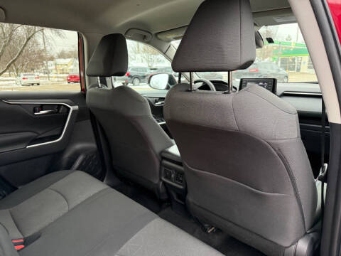 2022 Toyota RAV4 XLE