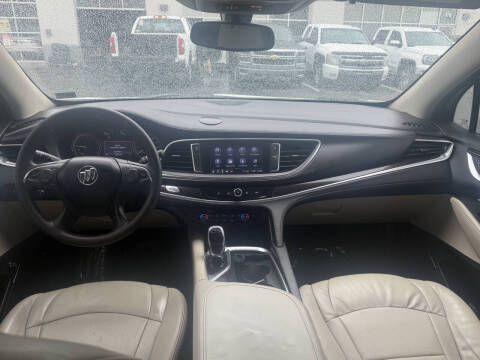 2020 Buick Enclave Essence