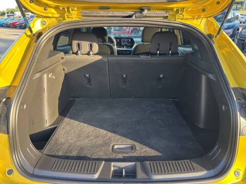 2025 Chevrolet Trax RS