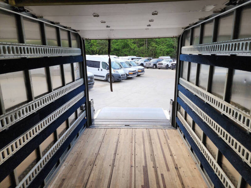 2021 Chevrolet Express 3500