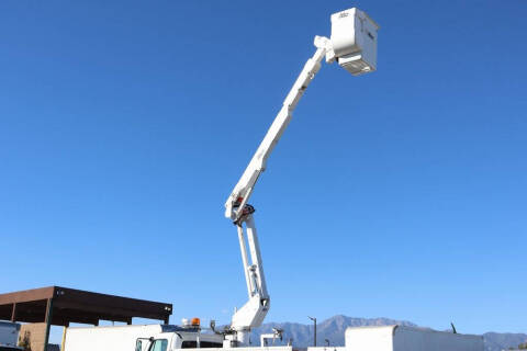 2016 Freightliner M2 106