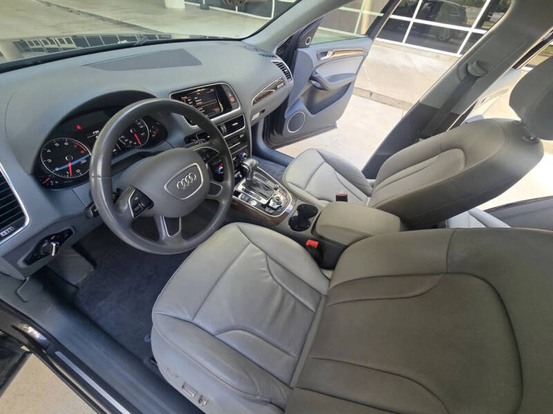 2016 Audi Q5 2.0T quattro Premium Plus