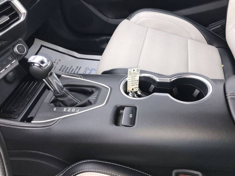 2024 Ford Mustang EcoBoost Premium