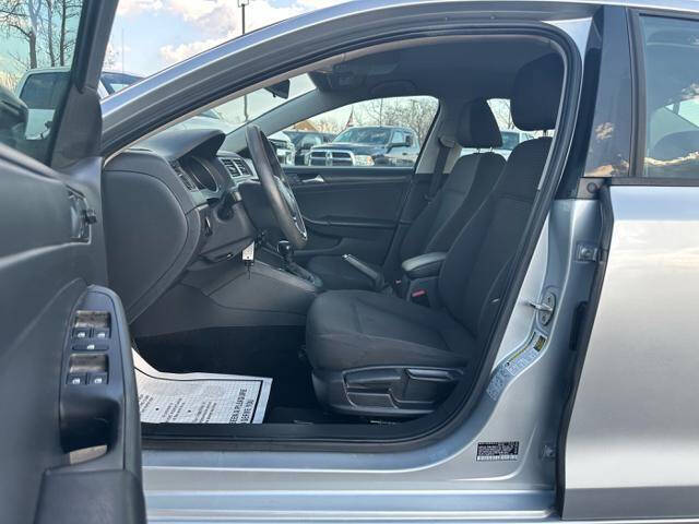 2016 Volkswagen Jetta