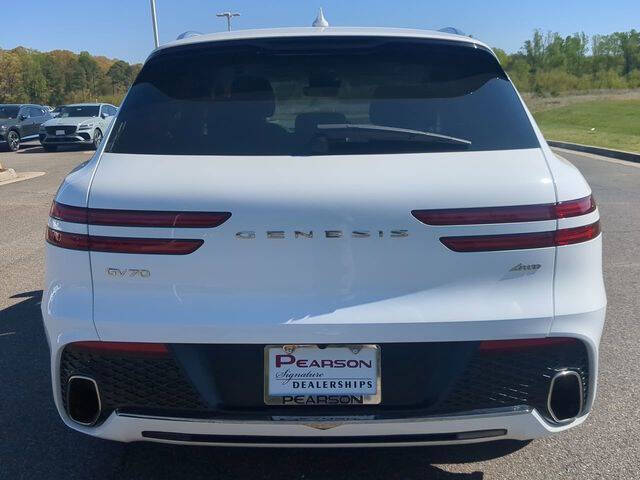 2023 Genesis GV70 2.5T Standard
