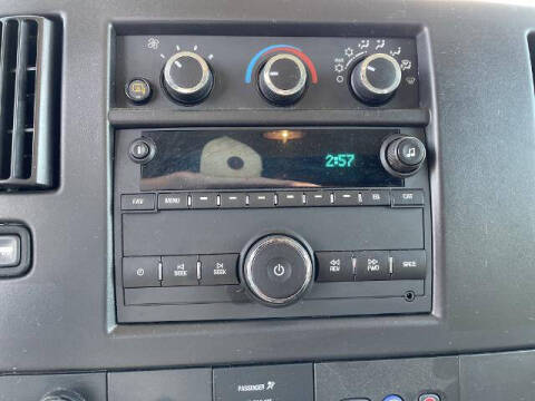 2024 Chevrolet Express 2500