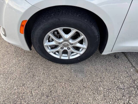 2020 Chrysler Pacifica Touring