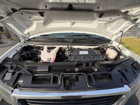 2024 GMC Savana 2500