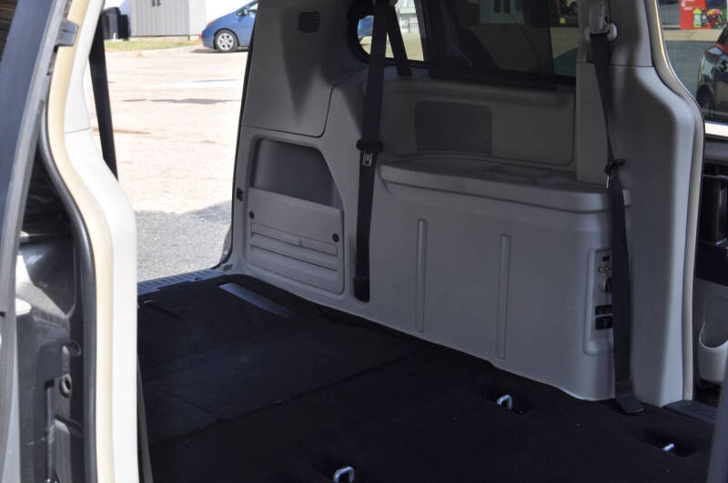 2015 Chrysler Town and Country Touring