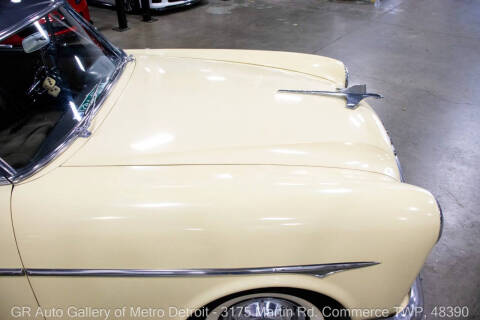 1951 Packard 200 Deluxe