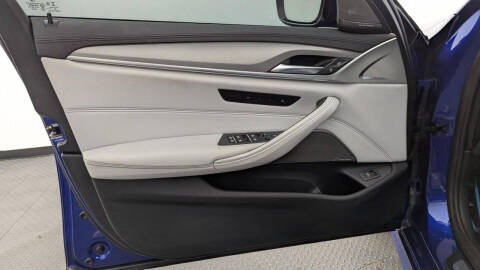 2023 BMW M5