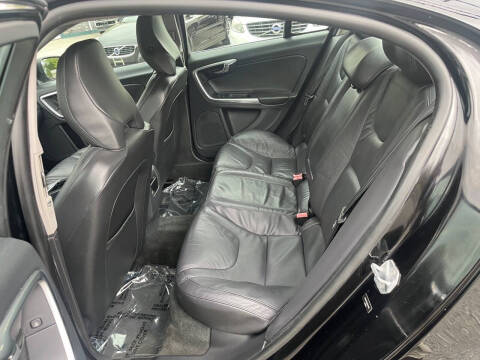 2014 Volvo S60 T5 Premier Plus