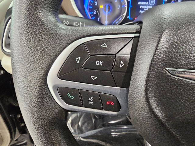 2017 Chrysler Pacifica Touring