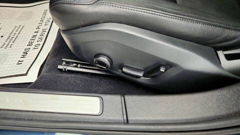 2024 Volvo S60 B5 Core Dark Theme