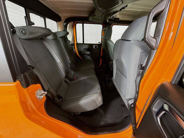 2025 Jeep Gladiator Willys