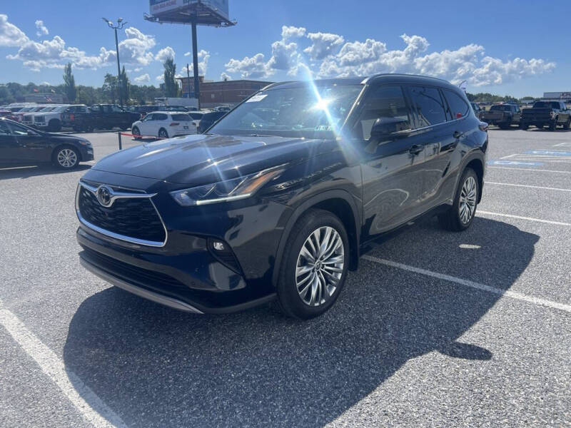 2024 Toyota Highlander Platinum